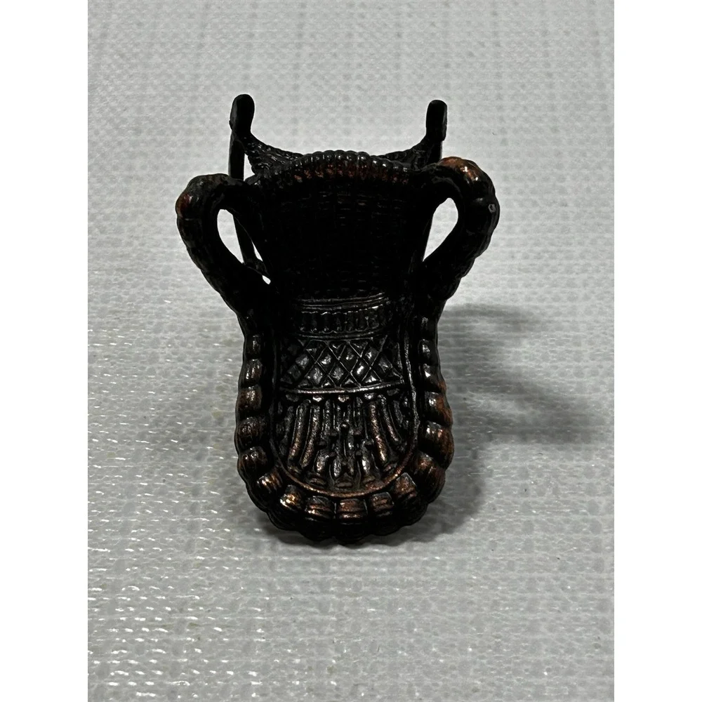 Vintage‎ Miniture Metal WICKER ROCKER PENCIL SHARPENER 2.5
